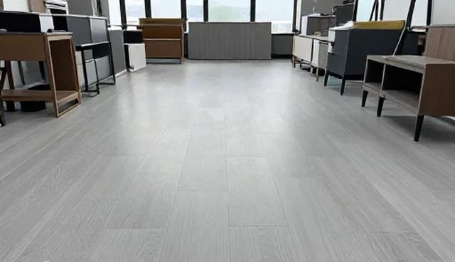 室内家具使用性能与适用条件解析